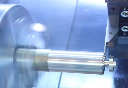 Видео FL-L2040FHR-10000-D350-IPG Лазерный станок для резки листового металла и труб с кабинетной защитой