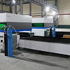 FL-L1530FEHR-30000-D220-IPG Лазерный станок для резки листового металла и труб со сменным столом и кабинетной защитой